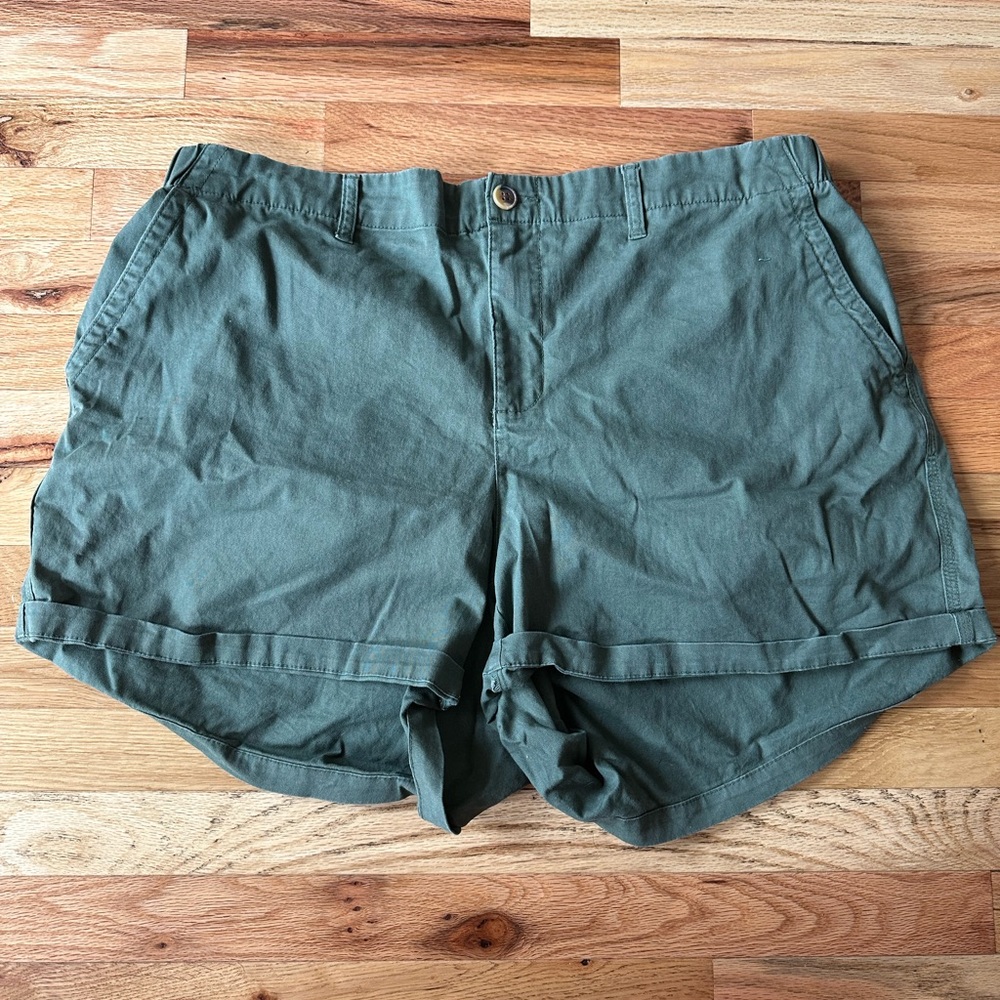 Old Navy Green Utility Shorts - Size 2X